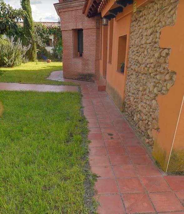Granja De Cantarinas Ciudad Rodrigo Exterior foto